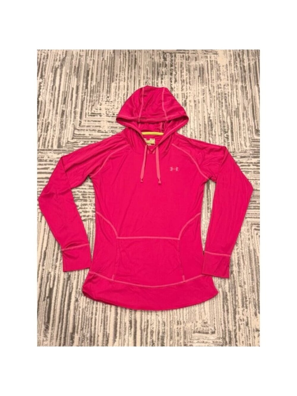 New Under Armour women's medium (semi-fitted) pink Catalyst Heatgear hoodie top